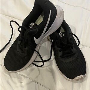 Nike, Women’s sneakers